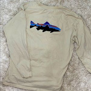 Patagonia long sleeve shirt